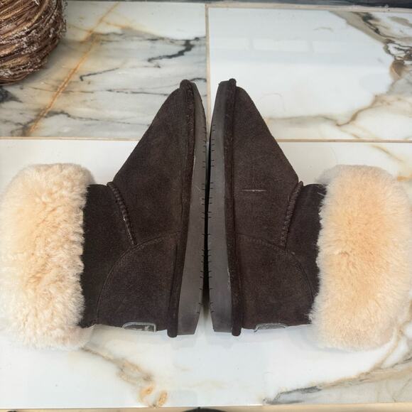 BEARPAW Women’s Abby Shearling Suede Ankle Boots Sheepskin/Wool Lining | Size 7 - Picture 5 of 10